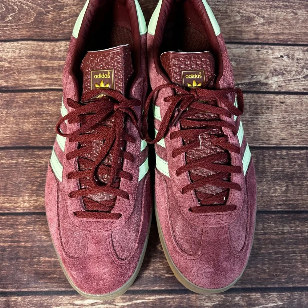 Adidas Gazelle Indoor IH7487 Burgundy Lime Green Gum Sole Mens Suede Sneakers 14